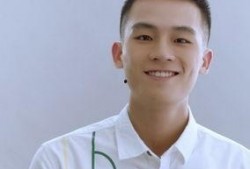 娱乐圈当红明星爆料文章,当红明星独家爆料，内幕大公开！