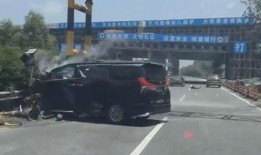 南昌车祸学生爆料新闻视频,惊心动魄的生死瞬间